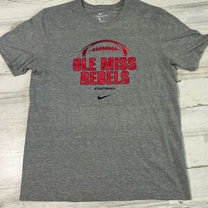 Nike Ole Miss Rebels Football Tee Size Large